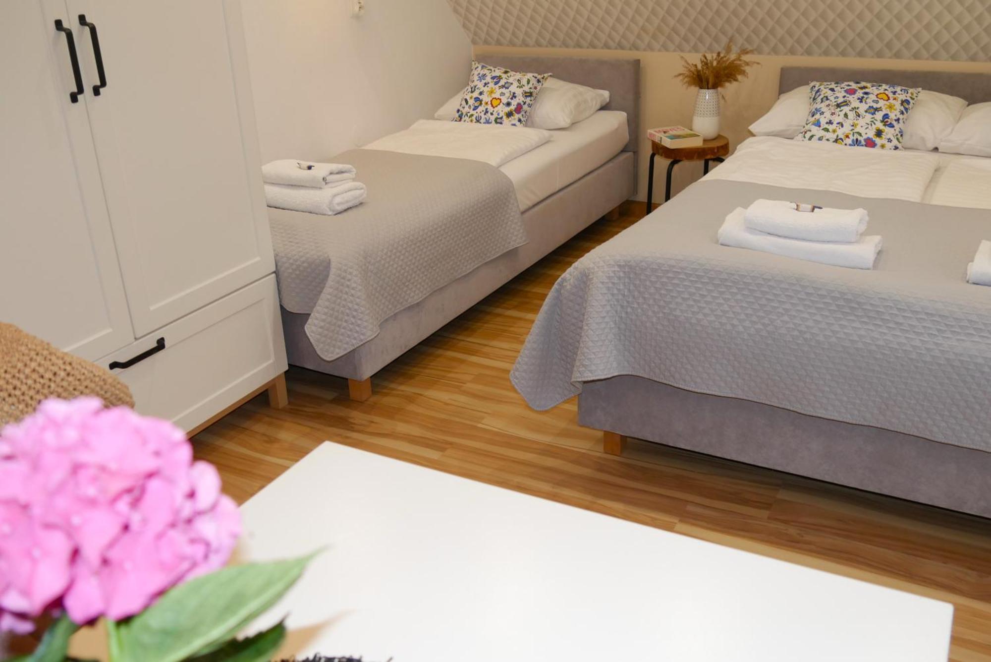 Apartamenty I Mieszkania Wakacyjne Chałupy Buitenkant foto